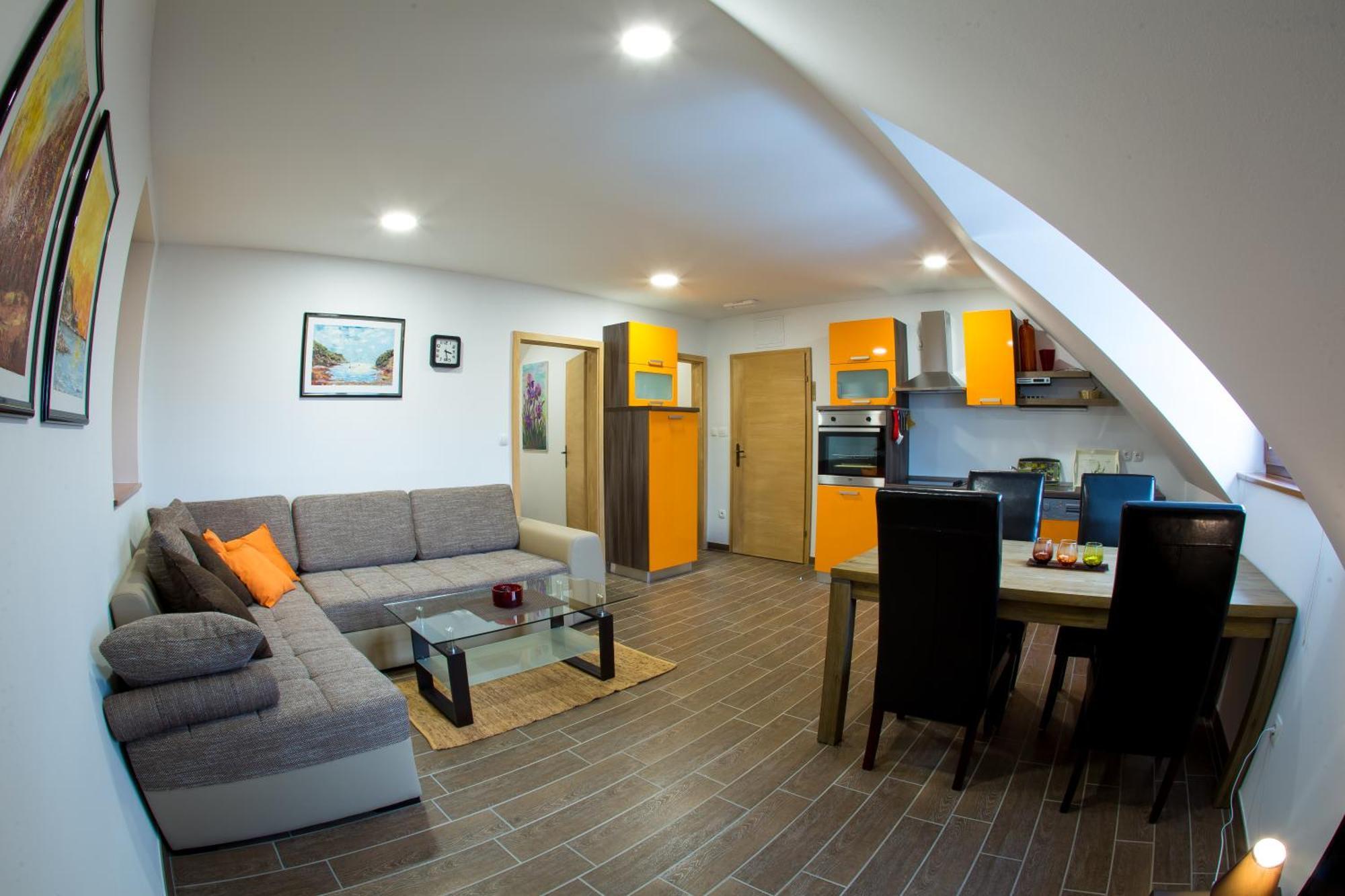 Zreče Apartmaji Smogavc מראה חיצוני תמונה
